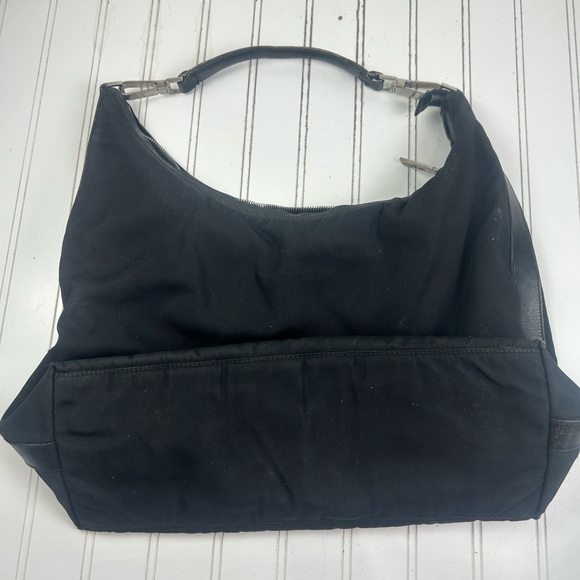 Gucci Nylon Small Shoulder Bag Black Zip Hobo Purse - Picture 3 of 13